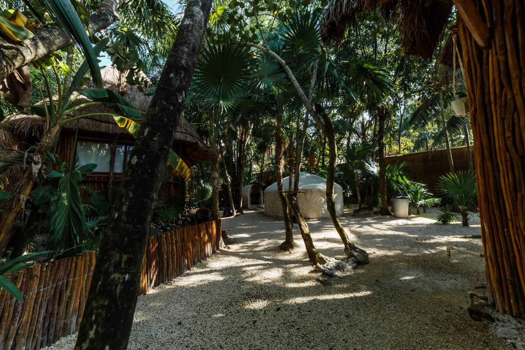 Eco Banitas Tulum Hotel Exterior foto